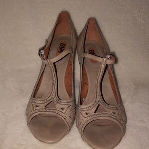 Blay leather peep toe 